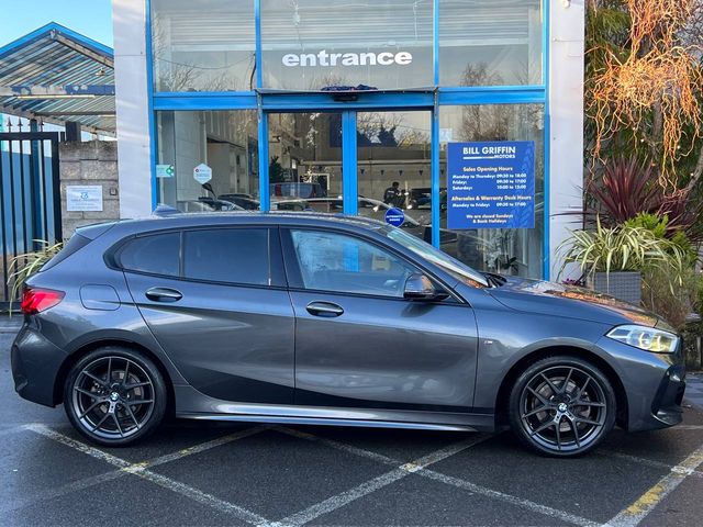Image for 2020 BMW 1 Series 118d M-SPORT 2.0 AUTO // FULL SERVICE HISTORY // LOW MILEAGE // 360 PARKING SENSORS