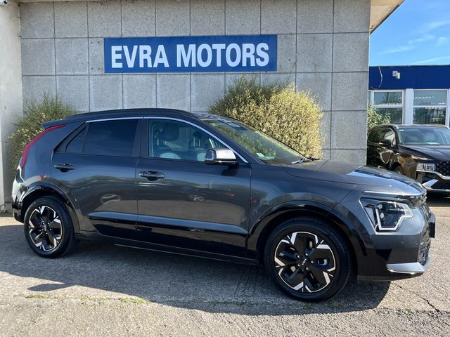 Image for 2023 Kia Niro EV K4 64KWH ELECTRIC //TOP SPEC//FULL LEATHER HEATED AND COOLED ELECTRIC SEATS//HEATED STEERING WHEEL//SAT NAV//REVERSE CAMERA//ADAPTIVE CRUISE CONTROL//HEAD UP DISPLAY//