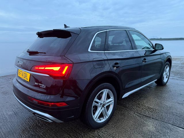 Image for 2025 Audi Q5 TFSI E S LINE QUATTRO