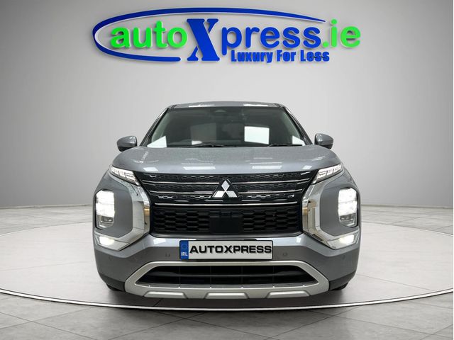 Image for 2022 Mitsubishi Outlander PHEV 4WD G , Reversing camera, Low mileage 