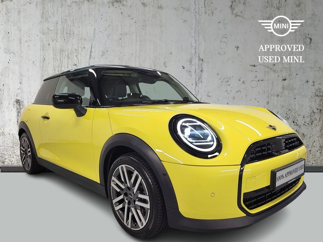 Image for 2024 Mini Cooper Cooper C 3 Door