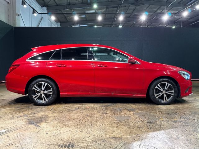 Image for 2017 Mercedes-Benz CLA Class SHOOTING BRAKE - RADAR PACKAGE - BLACK HALF LEATHER HEATED SEATS - FACTORY ALLOYS - CRUISE CONTROL - PADDLE SHIFT - REVERSE CAMERA