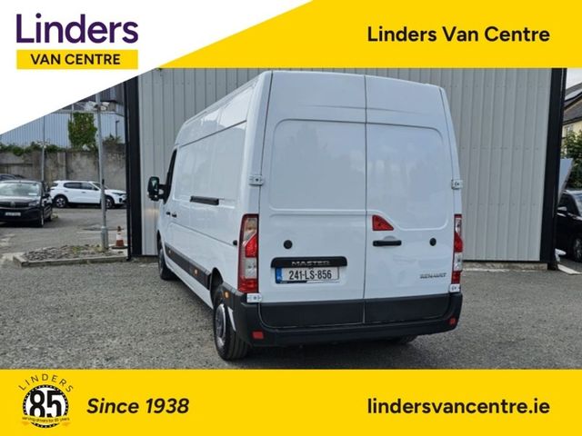 Image for 2024 Renault Master LM35 - VERY LOW KMS