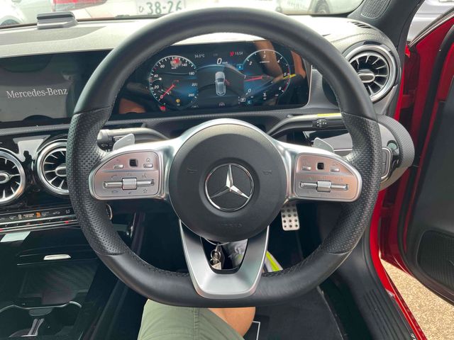 Image for 2019 Mercedes-Benz A Class A200d AMG LINE *Coming Soon* / Heated Leather, 360° Cameras & More