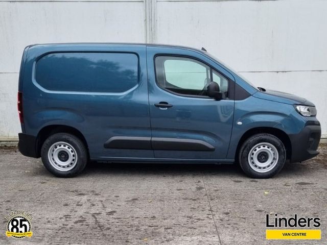 Image for 2025 Citroen Berlingo ENTERPRISE 252 0KMS DEMO