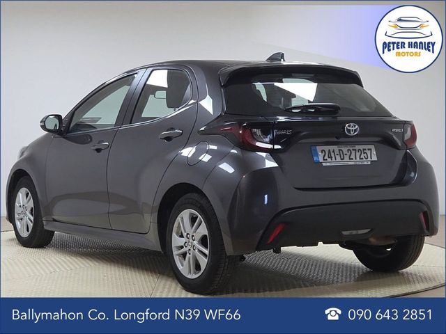 Image for 2024 Toyota Yaris Yaris Hybrid Luna