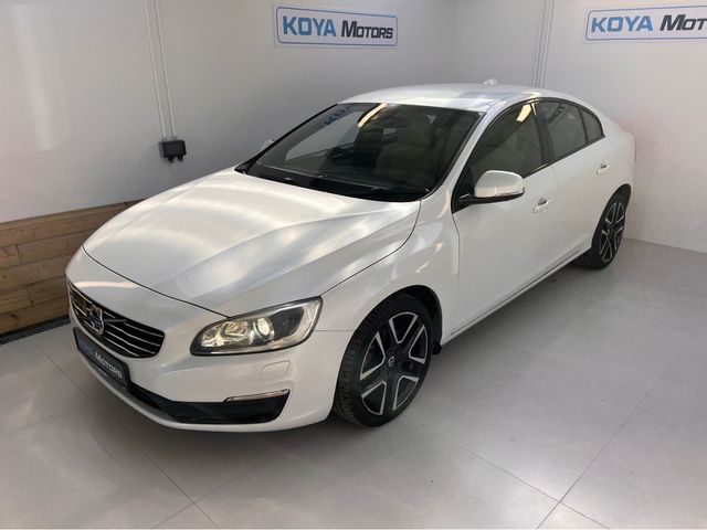 Image for 2016 Volvo S60 2.0 D4 SE LUXURY PLUS DIESEL AUTOMATIC // TINY KMS // MASSIVE SPEC // FULL HEATED LEATHER // REVERSING CAMERA // CRUISE CONTROL // LANE ASSIST // COLLISION WARNING SYSTEM // UPGRADED SPORT ALLOYS