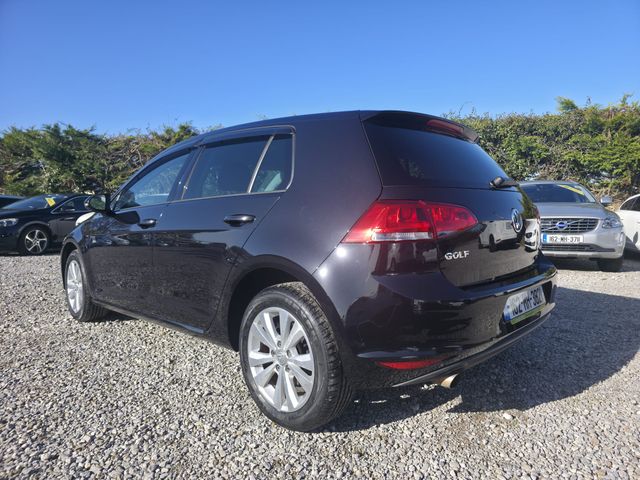 Image for 2016 Volkswagen Golf TSI Comfort Line Bluemotion Technology