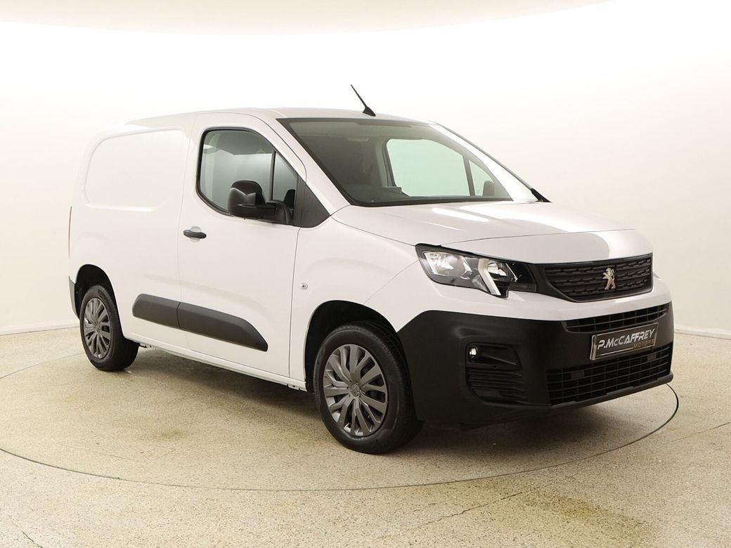 Image for 2022 Peugeot Partner 