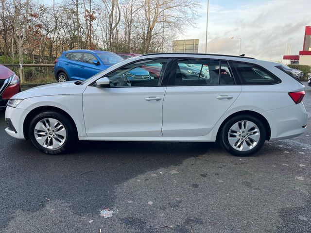 Image for 2021 Skoda Octavia 1.0 PETROL HYBRID TECH 110HP AUTO ESTATE