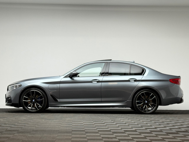 Image for 2018 BMW 5 Series 530E M SPORT *SUNROOF*