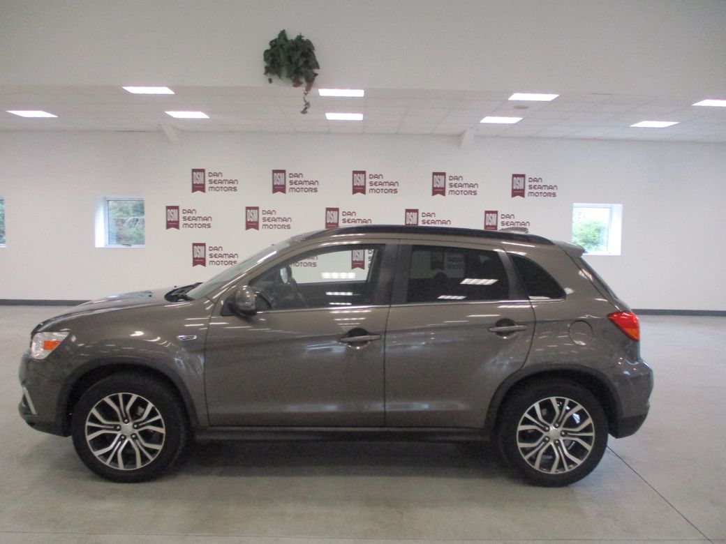 Image for 2019 Mitsubishi ASX 1.6P 5MT Intense 5DR-CAMERA-SAT NAV-CARPLAY