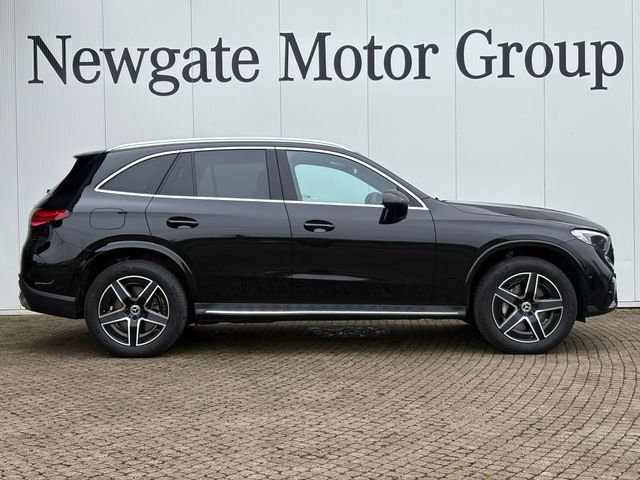 Image for 2025 Mercedes-Benz GLC Class 300e 4MATIC AMG LINE