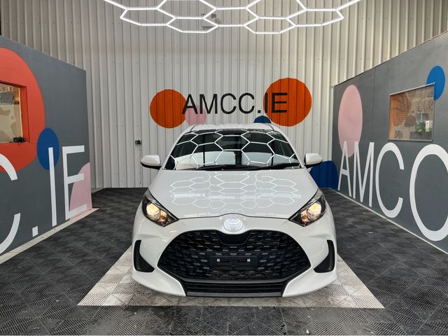 Image for 2024 Toyota Yaris YARIS AUTOMATIC 1.0 PETROL / 7k KMs / REVERSE CAMERA & MORE