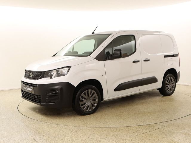 Image for 2022 Peugeot Partner 