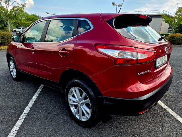 Image for 2014 Nissan Qashqai 1.6 DSL SV CVT