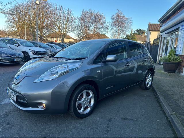 Image for 2015 Nissan Leaf EV SV Cold-Pack 5DR EV-Automatic - Great Value Intro to EV Drive - Ideal Run-Around / City Car Low Cost Motoring - Trade-In Welcome - NCT & Tax -