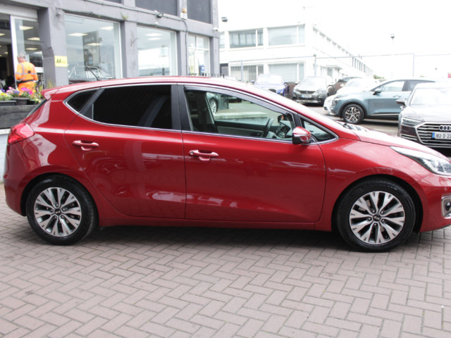 Image for 2017 Kia Ceed 1.6 EX Diesel 5DR // WITH 192, 000 KM'S // BUY WITH CONFIDENCE AA AND SIMI APPROVED DEALER 2026 // FINANCE ARRANGED // ALL TRADE INS WELCOME //