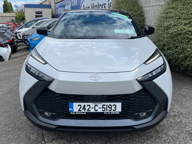 Image for 2024 Toyota C-HR SPORT+ PLUG IN HYBRID AUTOMATIC 2.0 PETROL //HIGH SPEC//PANORAMIC GLASS ROOF//HEATED SEATS AND STEERING WHEEL//REVERSE CAMERA//KEYLESS ENTRY//