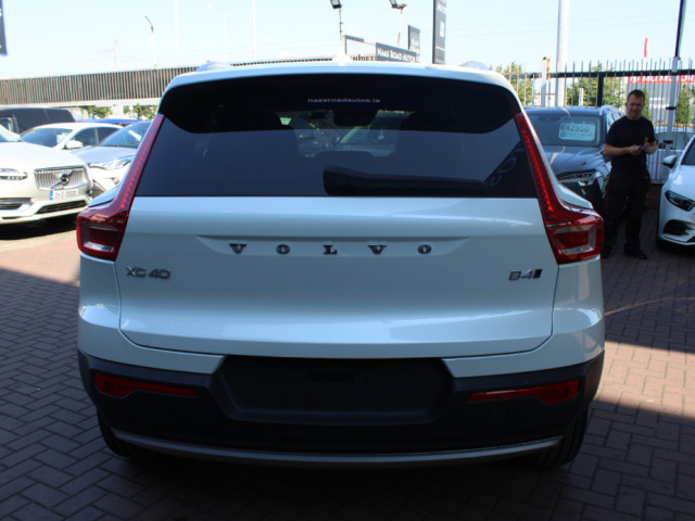 Image for 2021 Volvo XC40 B4 197HP 5DR AUTOMATIC SUV // WITH ONLY 90, 000 KM'S // BUY WITH CONFIDENCE AA AND SIMI APPROVED DEALER 2026 // FINANCE ARRANGED // ALL TRADE INS WELCOME //