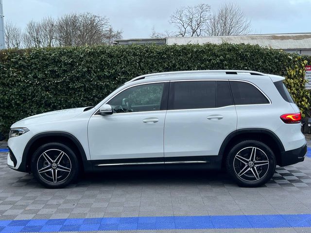 Image for 2023 Mercedes-Benz EQB EQB350 4MATIC AMG-LINE PREMIUM 7-SEATER // APPLE CARPLAY/ANDROID AUTO // AMBIENT LIGHTING // 18" AMG-LINE ALLOYS