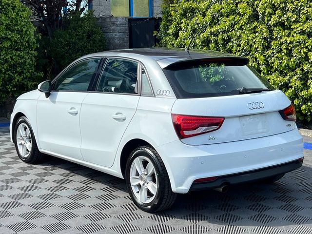 Image for 2017 Audi A1 1.0 TFSI AUTO // FULL SERVICE HISTORY // AIR CONDITIONING // PARKING SENSORS
