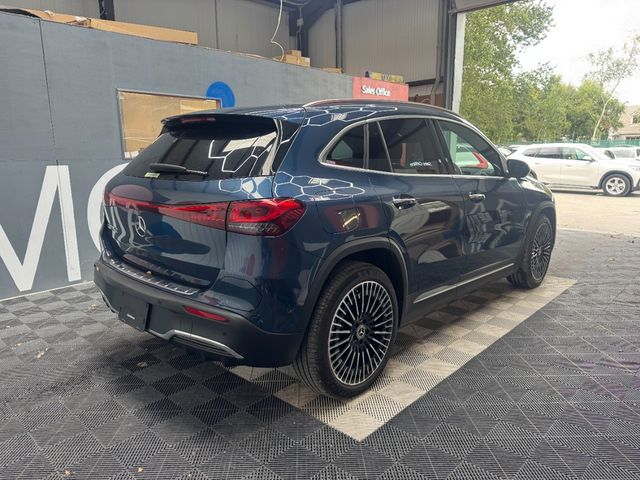 Image for 2022 Mercedes-Benz EQA 2022 MERCEDES-BENZ EQA 250 BASE GRADE AUTOMATIC/ CRUISE CONTROL/ PARKING CAMERA/ ELETRIC MEMORY AND HEATED SEAT
