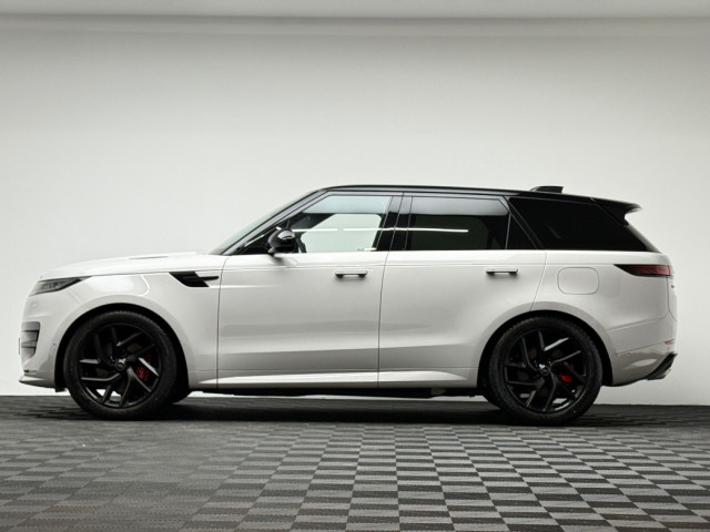 Image for 2026 Land Rover Range Rover Sport 261 (2026) RANGE ROVER SPORT EDITION