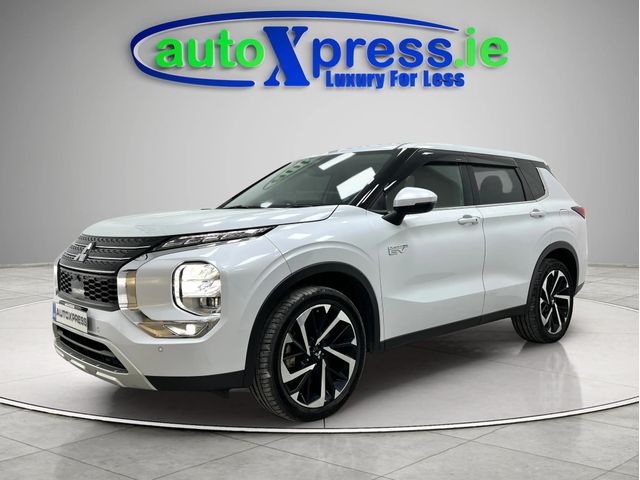 Image for 2021 Mitsubishi Outlander PHEV 4WD G, Automatic, Reversing camera