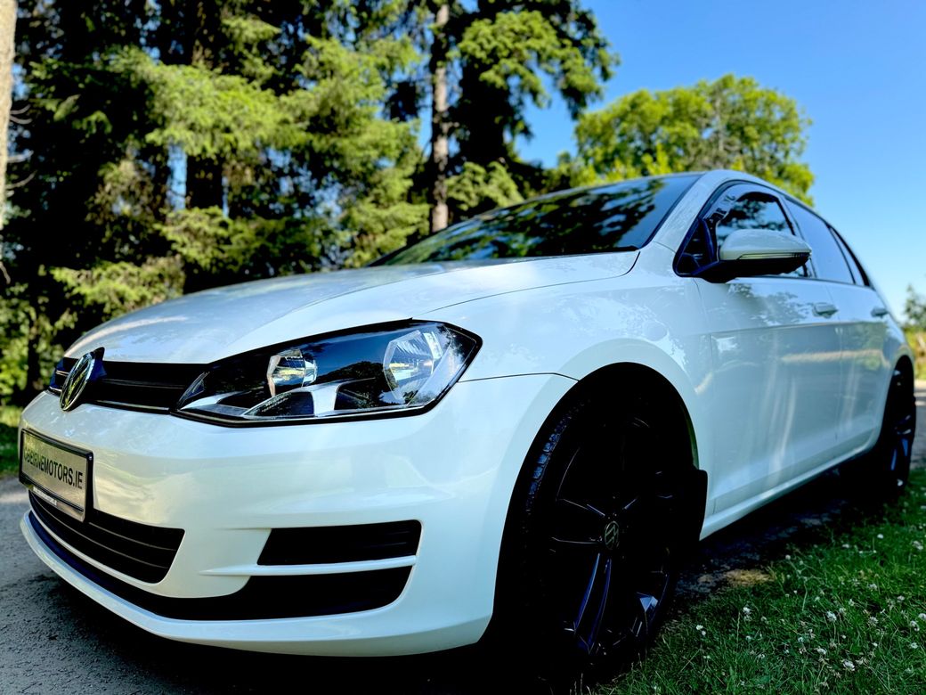 Image for 2015 Volkswagen Golf 1.2TSI 5DR TREND LINE