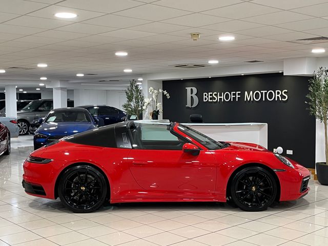Image for 2023 Porsche 911 992 TARGA 4 3.0 PDK=ONLY 7000 MILES//HUGE SPEC//AS NEW=FULL PORSCHE SERVICE HISTORY=TAILORED FINANCE PACKAGES AVAILABLE=TRADE IN'S WELCOME