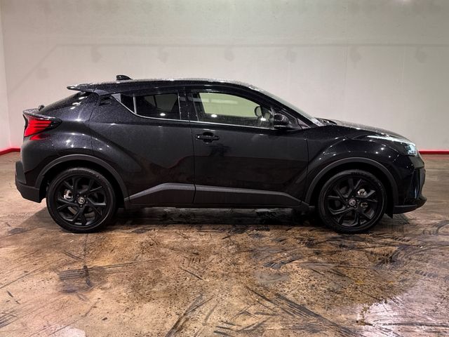 Image for 2022 Toyota C-HR 1.8 HYBRID AUTOMATIC - G MODE NERO EDITION - UPGRADED ALLOYS - BLACK HALF LEATHER - HEATED SEATS - 360 CAMERA