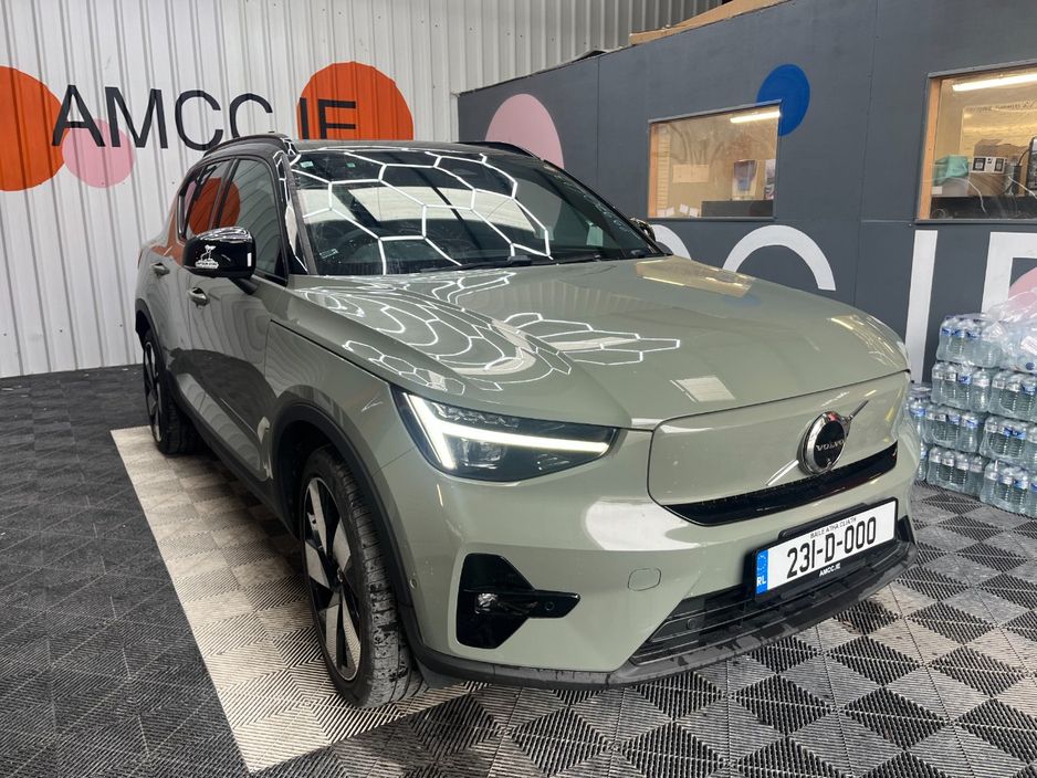 Image for 2023 Volvo XC40 2023 VOLVO XC40 RECHARGE ULTIMATE SINGLE MOTOR 11K KM AUTOMATIC/ CRUISE CONTROL / 360 CAMERA / ELECTRIC MEMORY & HEATED SEATS / PANORAMIC SUNROOF AND MORE