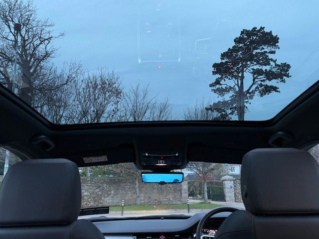 Image for 2022 Land Rover Discovery Sport P300E URBAN EDITION PAN SUNROOF