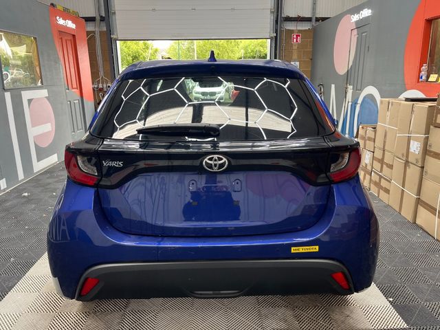 Image for 2023 Toyota Yaris 2023 TOYOTA YARIS X 1.0 AUTOMATIC / REVERSE CAMERA AND MORE