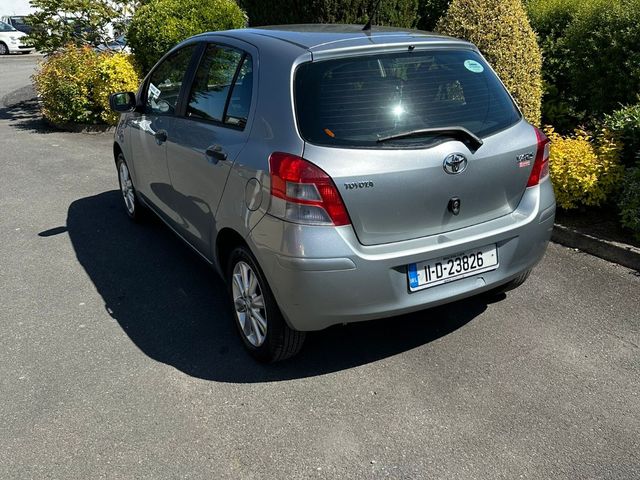 Image for 2011 Toyota Yaris Perfect starter car 1.0 petrol