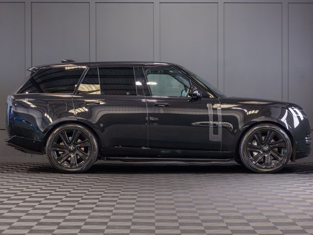 Image for 2024 Land Rover Range Rover P460e HSE