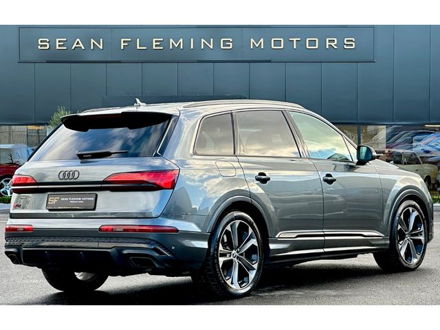 Image for 2024 Audi Q7 55 TFSI E QUA QUATTRO EDITION BLACK