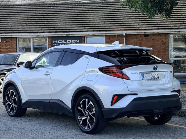 Image for 2023 Toyota C-HR 