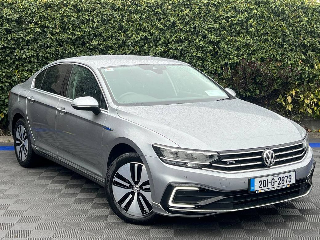 Image for 2020 Volkswagen Passat GTE 1.4 HYBRID // LEATHER INTERIOR // APPLE CARPLAY/ANDROID AUTO // DIAMOND CUT ALLOYS