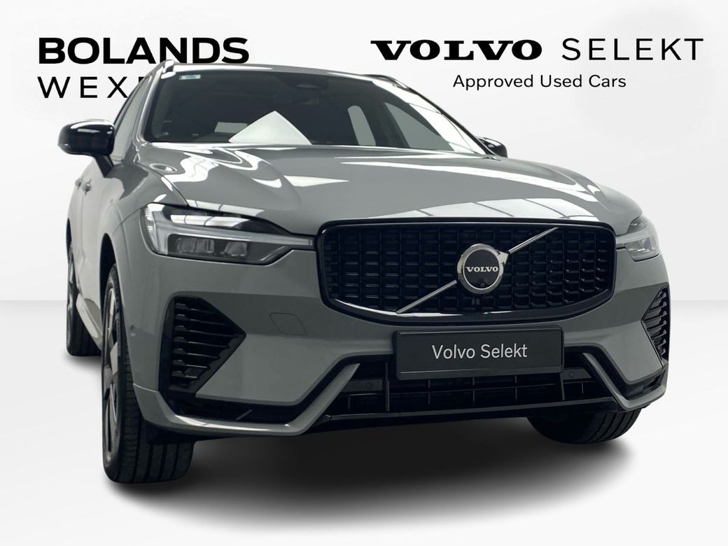Image for 2025 Volvo XC60 T6 AWD PHEV Plus Dark