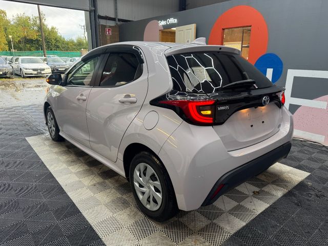 Image for 2020 Toyota Yaris 2020 TOYOTA YARIS HYBRID G 1.5 AUTOMATIC/ PARKING CAMERA/ CRUISE CONTROL