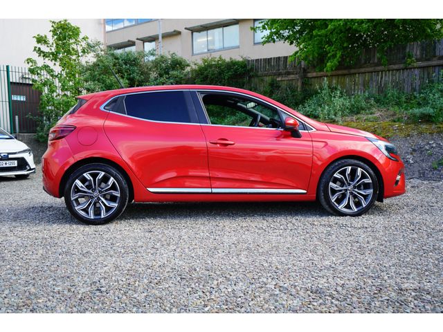 Image for 2021 Renault Clio Lutecia 