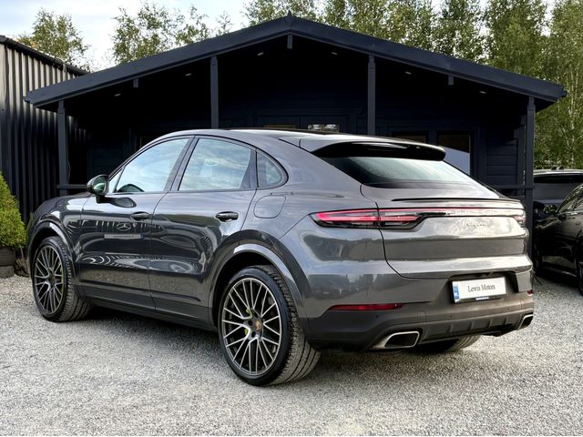 Image for 2022 Porsche Cayenne COUPE V6 E-HYBRID 462BHP, SPORT CHRONO, PAN ROOF, RS SPYDER ALLOYS, HEATED STEERING WHEEL 