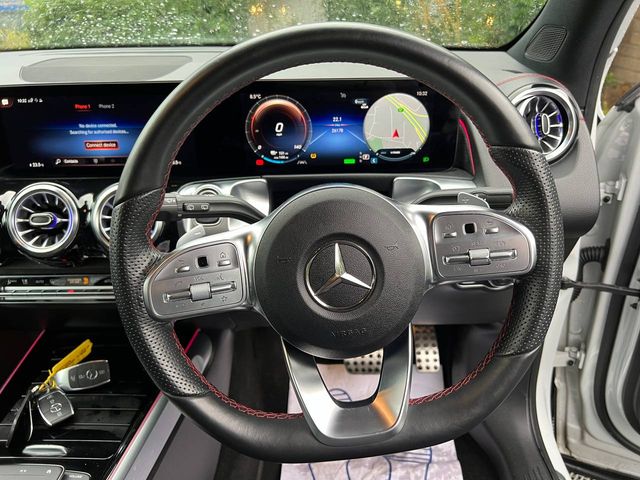 Image for 2024 Mercedes-Benz EQB 4MATIC AMG-LINE PREMIUM 7-SEATER // VIRTUAL COCKPIT // 18" AMG-LINE ALLOYS // AMBIENT LIGHTING PACK