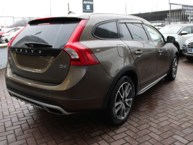 Image for 2016 Volvo V60 Cross Country 2.0D CROSSCOUNTRY EDITION ESTATE AUTOMATIC // 1 OWNER CAR WITH ONLY 136000 KMS IN MINT CONDITION // BUY WITH CONFIDENCE AA AND SIMI APPROVED DEALER 2026 // FINANCE ARRANGED // TRADE INS WELCOME //