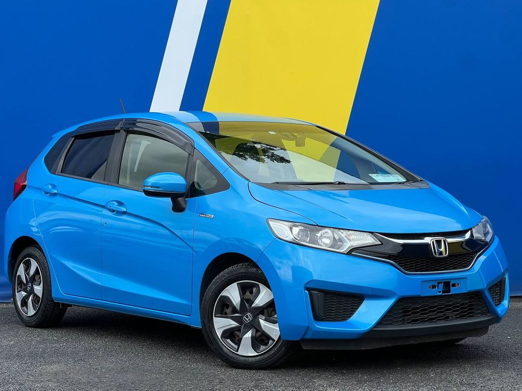 Image for 2016 Honda Fit 1.5 HYBRID L-PACKAGE AUTO // SERVICE HISTORY // HALF LEATHER INTERIOR // CRUISE CONTROL
