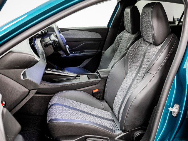 Image for 2026 Peugeot 308 Allure Hybrid Auto 145HP