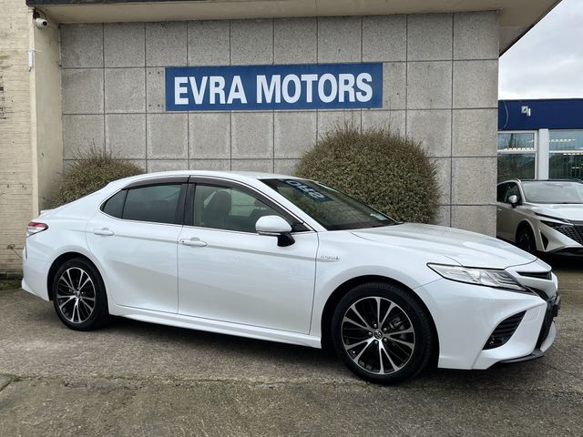 Image for 2019 Toyota Camry WS AUTOMATIC HYBRID 2.5 PETROL //REVERSE CAMERA//KEYLESS ENTRY//ADAPTIVE CRUISE CONTROL//HALF LEATHER SEATS// 