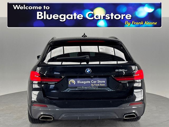 Image for 2023 BMW 5 Series 530E M SPORT AUTO **REVERSE CAMERA**ELECTRIC TAILGATE**PARKING SENSORS**APPLE CAR PLAY**MULTIFUNCTIONAL STEERING WHEEL**HEATED BROWN LEATHER INTERIOR**DUAL CLIMATE**DRIVE MODES**CRUISE CONTROL**